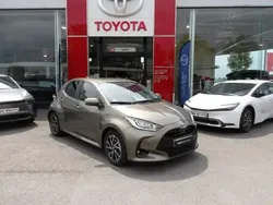 Utilisé 2023 Toyota Yaris Design Berline | 19 990 € (Bon prix)