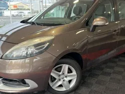 Utilisé 2012 Renault Scénic III Expression Monospace | 4 490 €