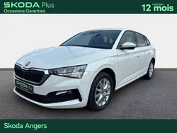 Blanc Utilisé 2022 Skoda Scala Ambition Citadine | 18 990 € (Prix juste)