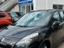 Noir Utilisé 2010 Renault Scénic III Business Monospace | 4 290 € (Prix assez cher)