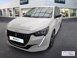 Blanc Utilisé 2022 Peugeot 208 Allure Citadine | 14 190 € (Prix juste)