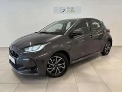 Gris Utilisé 2021 Toyota Yaris Hybrid Berline | 18 500 € (Prix juste)