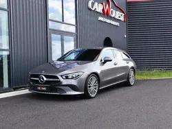 Gris Utilisé 2021 Mercedes CLA200 Progressive | 25 990 €