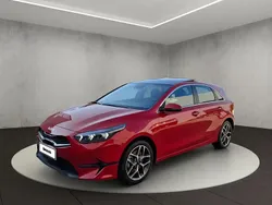 Rouge Utilisé 2024 Kia Ceed Spirit Berline | 25 480 € (Prix cher)