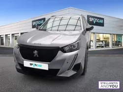 Gris Utilisé 2023 Peugeot 2008 Style SUV | 17 690 € (Bon prix)