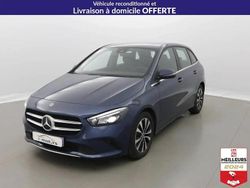 Bleu Utilisé 2022 Mercedes B180 Style Monospace | 24 900 € (Prix juste)
