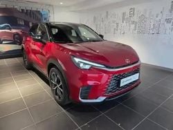 Rouge intense métallisé/toit noir Utilisé 2025 Lexus LBX SUV | 35 875 € (Prix juste)