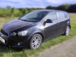 Noir Utilisé 2011 Chevrolet Aveo LTZ Berline | 3 814 €