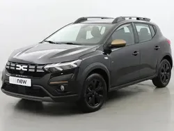 Noir Utilisé 2024 Dacia Sandero Extreme Citadine | 16 800 € (Prix juste)
