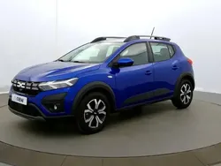 Bleu Utilisé 2024 Dacia Sandero Expression Citadine | 15 490 € (Prix juste)
