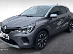 Gris Utilisé 2022 Renault Captur Evolution SUV | 17 278 € (Prix juste)