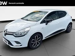 Blanc Utilisé 2017 Renault Clio IV LIMITED Citadine | 10 990 € (Prix juste)