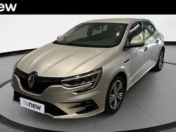 Gris Utilisé 2022 Renault Mégane IV Evolution Berline | 15 990 € (Prix juste)