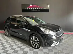 Noir Utilisé 2017 Kia Niro Premium SUV | 15 980 € (Prix juste)