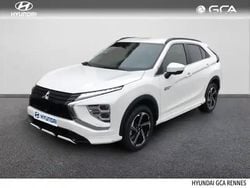Diamond white spécial Utilisé 2023 Mitsubishi Eclipse Intense SUV | 31 490 €