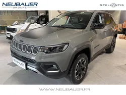 Graphite gray métallisé+toit noir Utilisé 2023 Jeep Compass SUV | 40 970 €