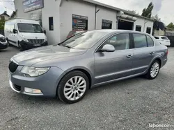 Gris Utilisé 2013 Skoda Superb Ambition Berline | 7 990 €
