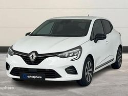 Blanc Utilisé 2022 Renault Clio V Evolution Berline | 15 499 € (Prix juste)