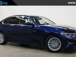 Bleu Utilisé 2019 BMW 320 Luxury Line Berline | 29 990 € (Prix cher)