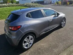Utilisé 2016 Renault Clio IV Intens Berline | 8 800 € (Prix juste)