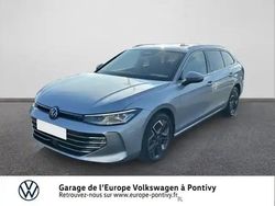 Argent dolomite métallisée Utilisé 2024 VW Passat Elegance Break | 44 990 €