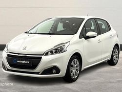 Blanc Utilisé 2018 Peugeot 208 Business-Line Citadine | 9 499 € (Prix juste)