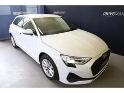 Blanc Utilisé 2024 Audi A3 Sportback S-Line Berline | 34 758 € (Prix juste)
