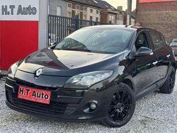 Bleu Occasion 2011 Renault Mégane III Berline | 2 999 € (Prix juste)