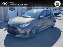 Utilisé 2022 Toyota Yaris Hybrid Design Berline | 20 900 € (Prix assez cher)