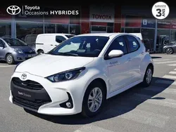 Blanc Utilisé 2025 Toyota Yaris Hybrid Business Edition | 22 490 € (Super prix)
