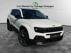 Blanc Nouvelle 2025 Jeep Avenger Summit SUV | 30 990 € (Prix juste)
