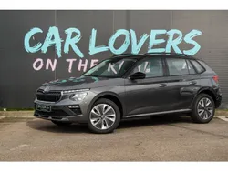 Gris Utilisé 2024 Skoda Kamiq Selection SUV | 26 490 €