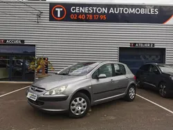 Gris Utilisé 2004 Peugeot 307 Berline | 4 790 €