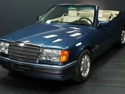 Bleu Utilisé 1993 Mercedes E300 Cabriolet | 92 500 €