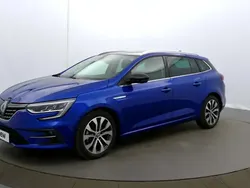 Bleu Utilisé 2024 Renault Mégane IV Techno Break | 24 990 € (Prix assez cher)