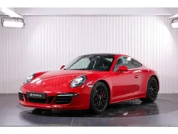 Rouge Utilisé 2015 Porsche 911 Carrera 4 GTS Coupé | 114 990 € (Prix assez cher)