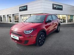 Rouge Occasion 2024 Fiat 600 SUV | 23 547 € (Prix juste)