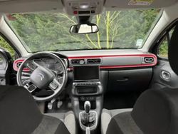 Noir Utilisé 2017 Citroën C3 PureTech Citadine | 6 300 € (Prix juste)