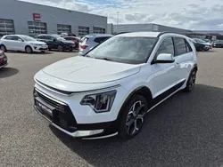 Blanc Utilisé 2022 Kia Niro Premium SUV | 26 999 € (Prix juste)