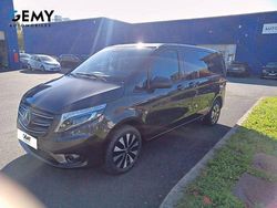 Gris Utilisé 2022 Mercedes Vito Monospace | 49 989 € (Prix assez cher)