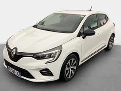 Blanc Utilisé 2023 Renault Clio V Evolution Citadine | 15 299 € (Prix juste)