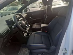 Utilisé 2024 MG MG4 EV Luxury Citadine | 26 670 € (Prix juste)
