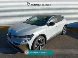 Gris Utilisé 2022 Renault Mégane Iconic Berline | 24 990 € (Prix juste)