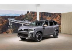 Gris Nouvelle 2025 Dacia Bigster Expression SUV | 30 600 € (Prix juste)