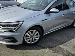 Utilisé 2020 Renault Mégane IV Business Berline | 12 990 € (Bon prix)