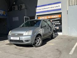 Gris Occasion 2004 Ford Fusion Break | 1 800 €