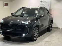 Noir Utilisé 2024 Toyota Yaris Cross Design SUV | 25 990 € (Prix juste)
