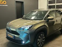 Gris Utilisé 2022 Toyota Yaris Hybrid Design Citadine | 21 490 €