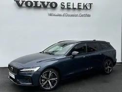 Bleu Utilisé 2024 Volvo V60 Plus Break | 58 990 € (Prix cher)