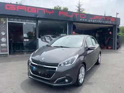 Gris Utilisé 2018 Peugeot 208 Signature Sky Citadine | 6 490 € (Bon prix)